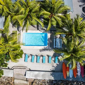 Apartment Le Nautique Beachfront, Anse Royale